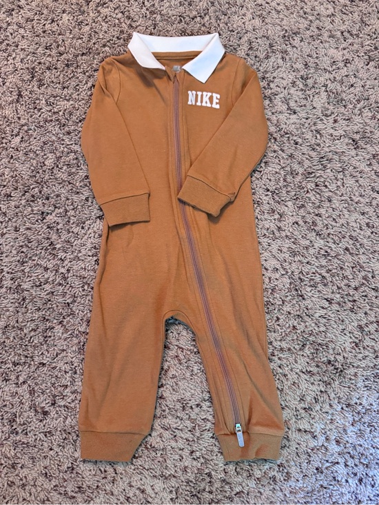Nike Other - Nike Kids Tan One-Piece Footie with White Collar